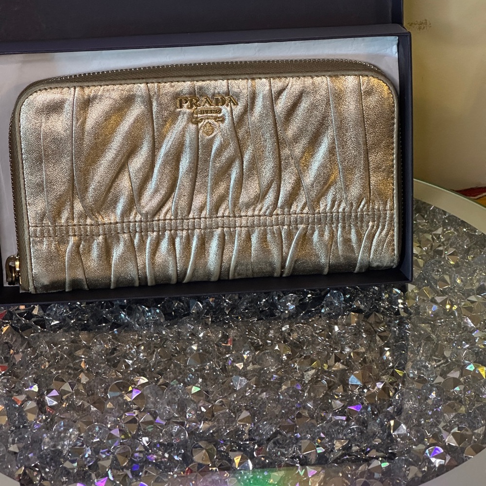EUC Prada Nappa Gaufre Metallic (Platino) Gold Zip Around Wallet with COA